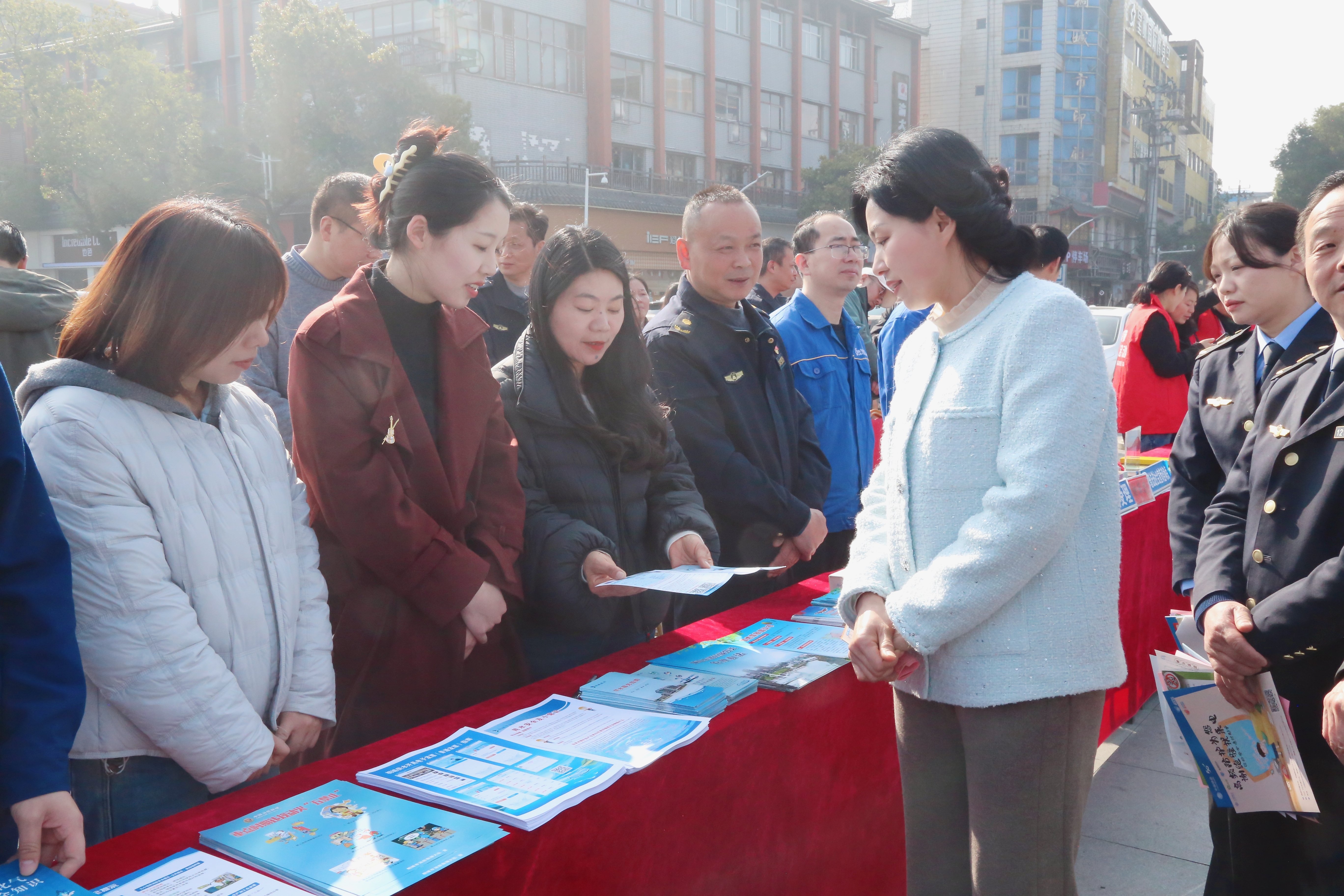守护性命之源，共筑消费和谐——市欢迎光临888集团集团深刻发展“3·15”国际消费者权利日宣传征询服务活动